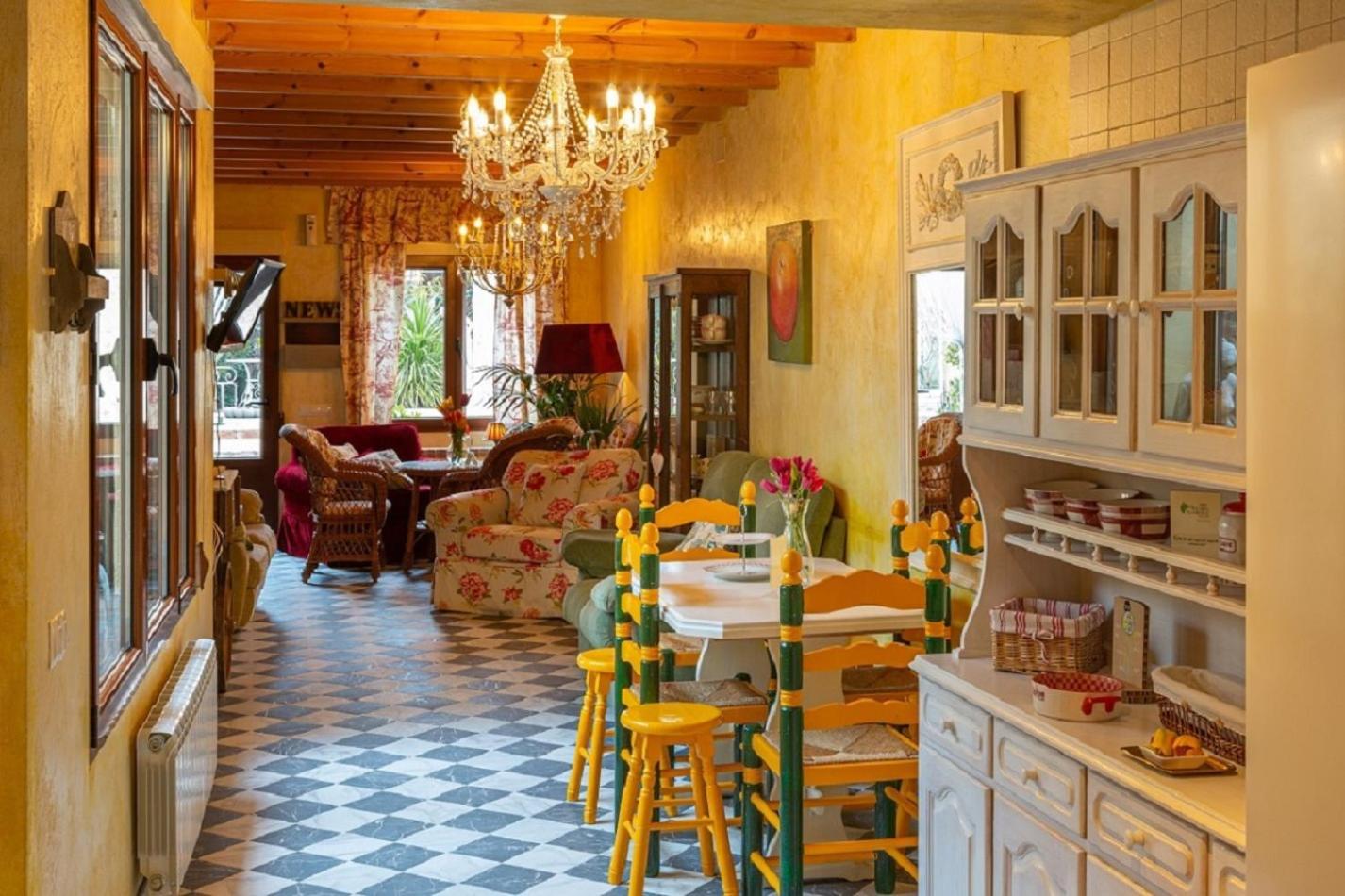 Beautiful Alamedas - Una Casa Rural Con Una Historia Unica Castronuno Eksteriør billede