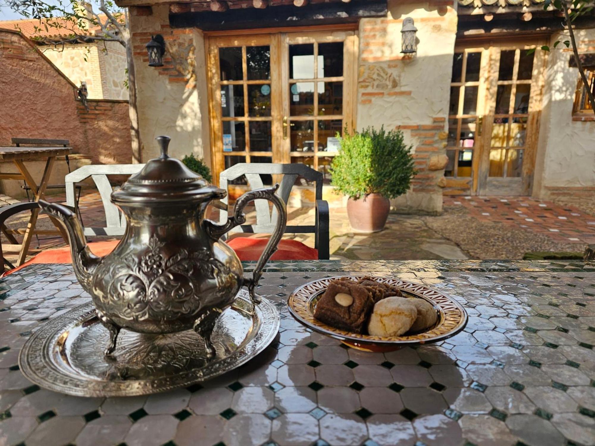 Beautiful Alamedas - Una Casa Rural Con Una Historia Unica Castronuno Eksteriør billede