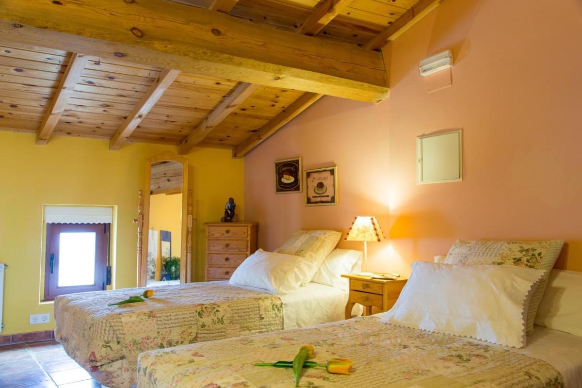 Beautiful Alamedas - Una Casa Rural Con Una Historia Unica Castronuno Eksteriør billede