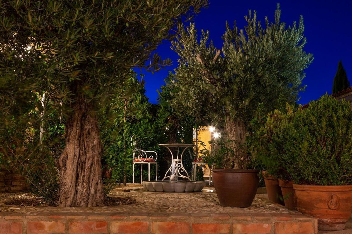Beautiful Alamedas - Una Casa Rural Con Una Historia Unica Castronuno Eksteriør billede