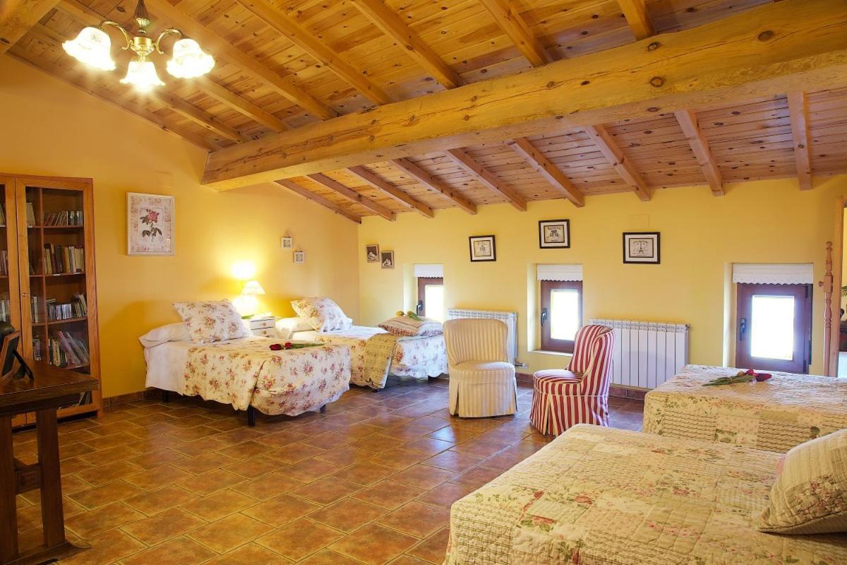 Beautiful Alamedas - Una Casa Rural Con Una Historia Unica Castronuno Eksteriør billede