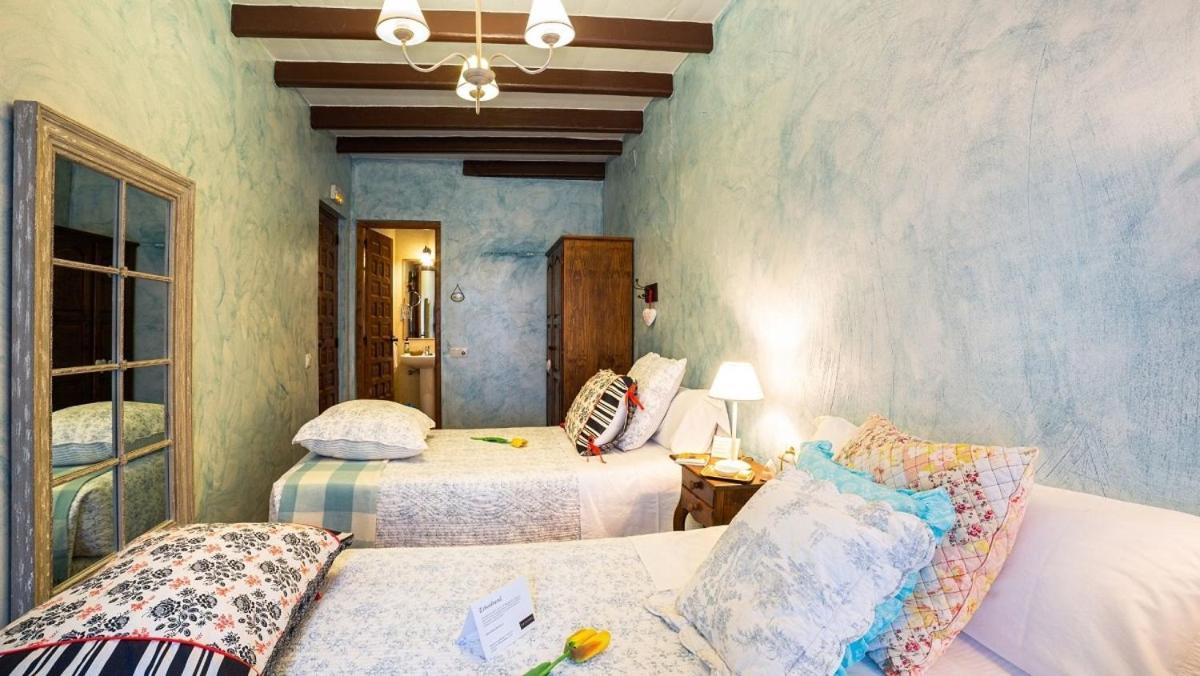 Beautiful Alamedas - Una Casa Rural Con Una Historia Unica Castronuno Eksteriør billede